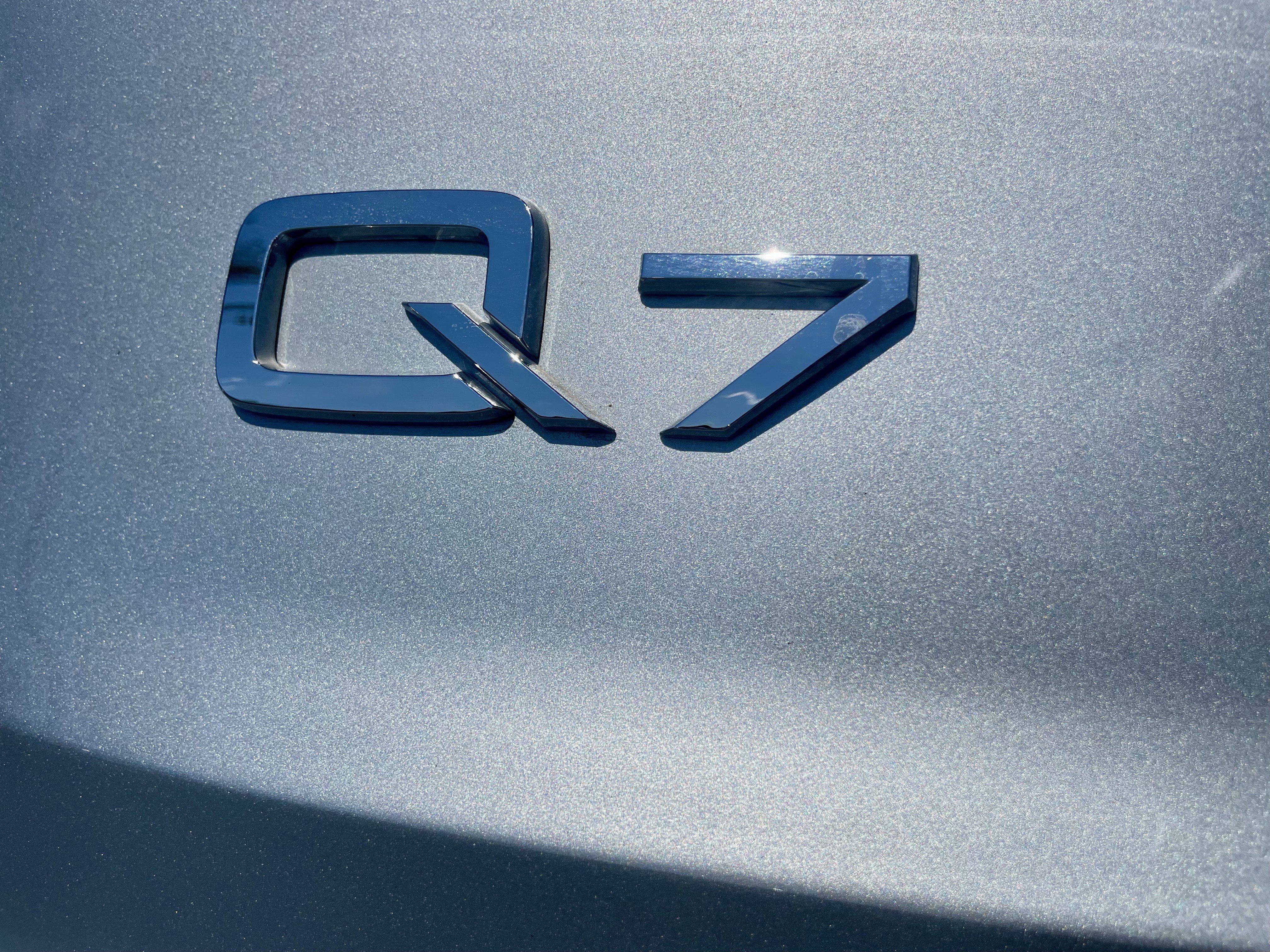 Used 2023 Audi Q7 3.0T Premium Plus AWD/4WD image 34