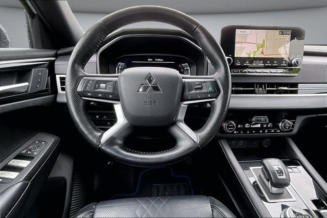 Used 2024 Mitsubishi Outlander SEL Black Edition image 8