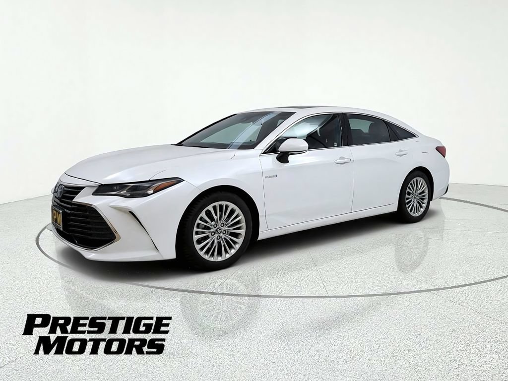 Used 2020 Toyota Avalon Limited w/ Advanced Safety Package FWD image 3