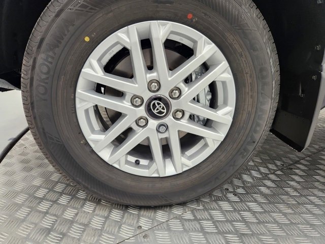 New 2025 Toyota Tundra SR5 image 15