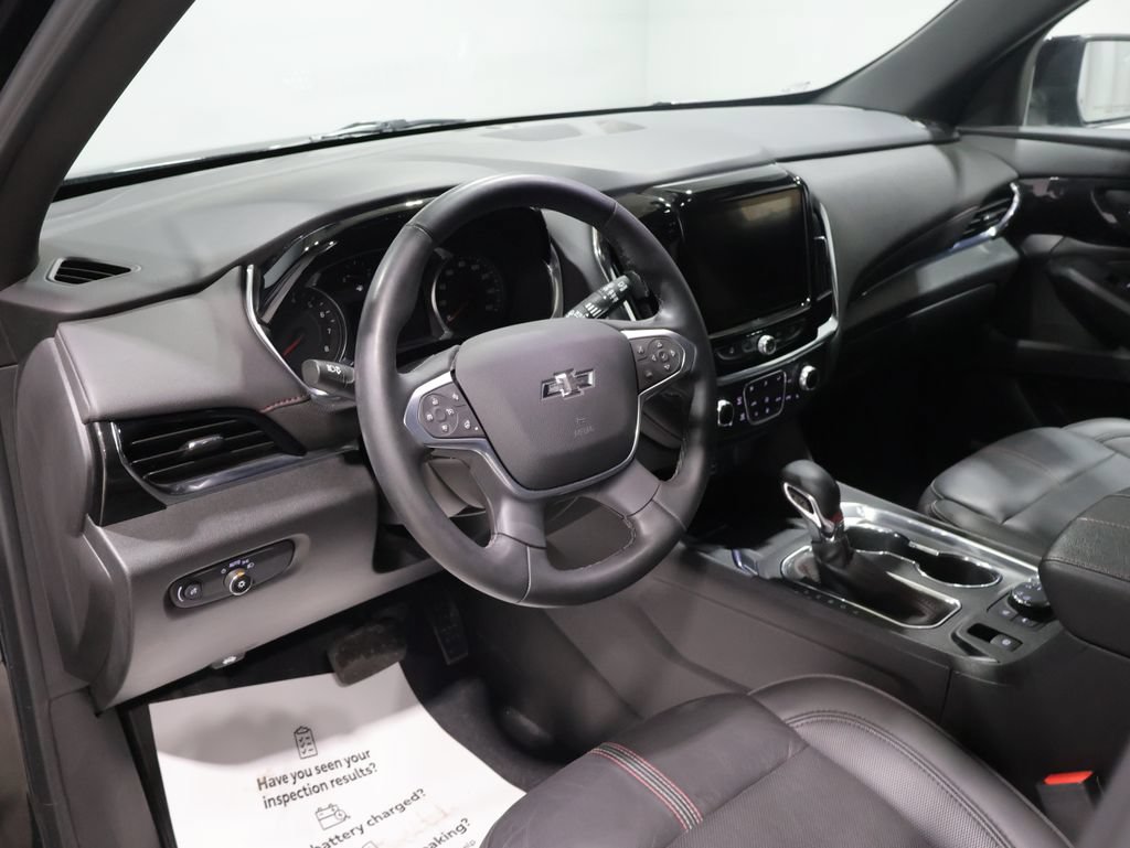 Used 2023 Chevrolet Traverse RS w/ LPO, Floor Liner Package AWD/4WD image 15