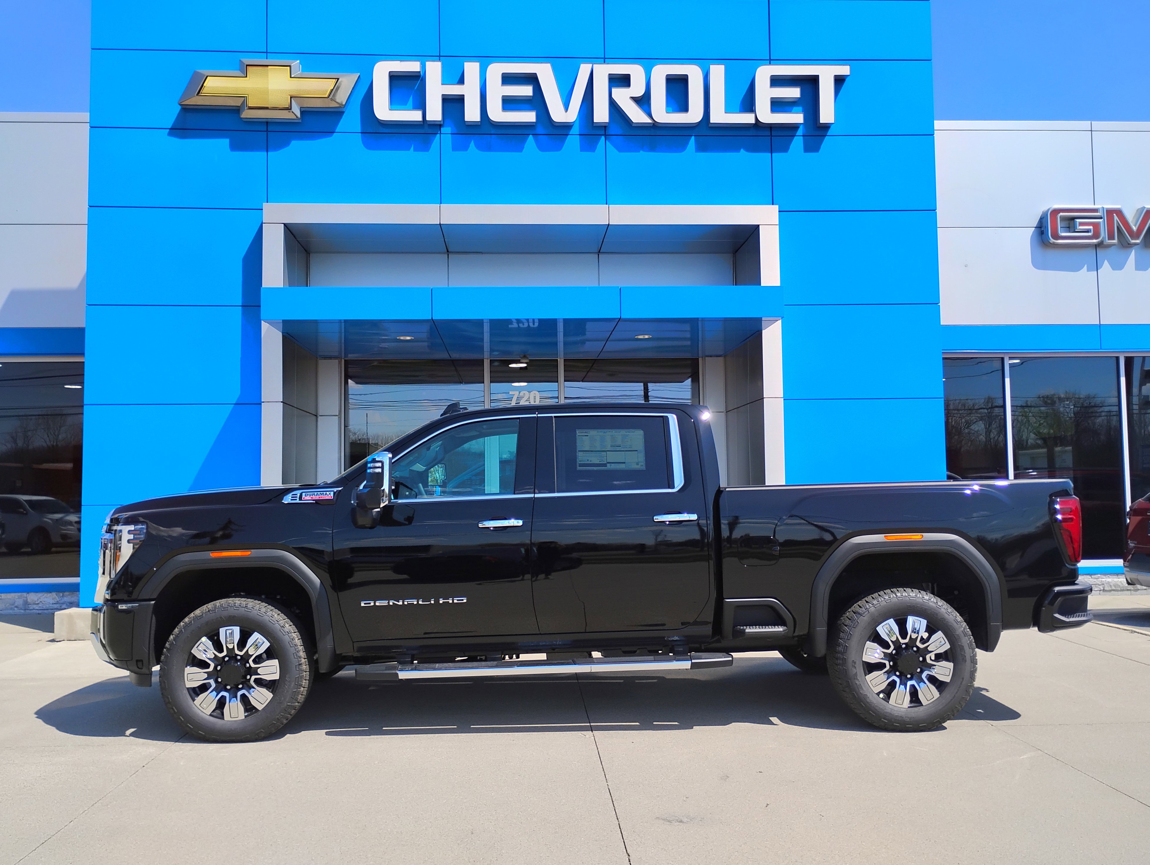 New 2025 GMC Sierra 2500 Denali w/ Max Trailering Package image 9