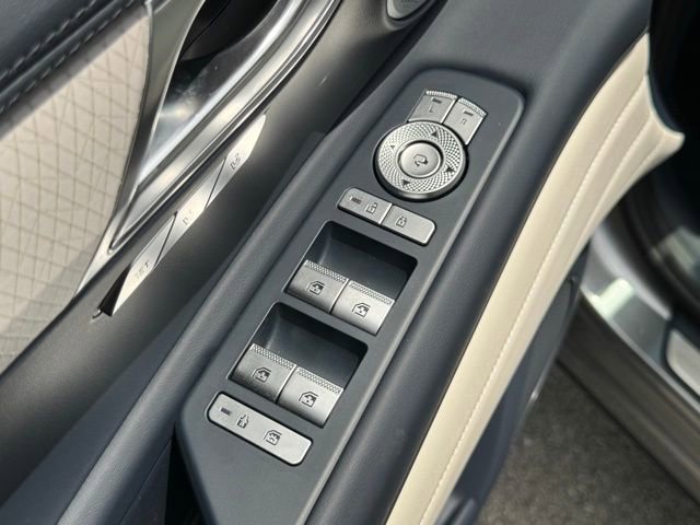 New 2025 Genesis GV80 3.5T Prestige image 13