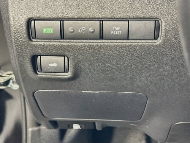 Used 2025 Nissan Sentra S FWD image 10