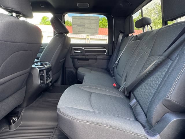 New 2026 RAM 2500 Big Horn AWD/4WD image 18