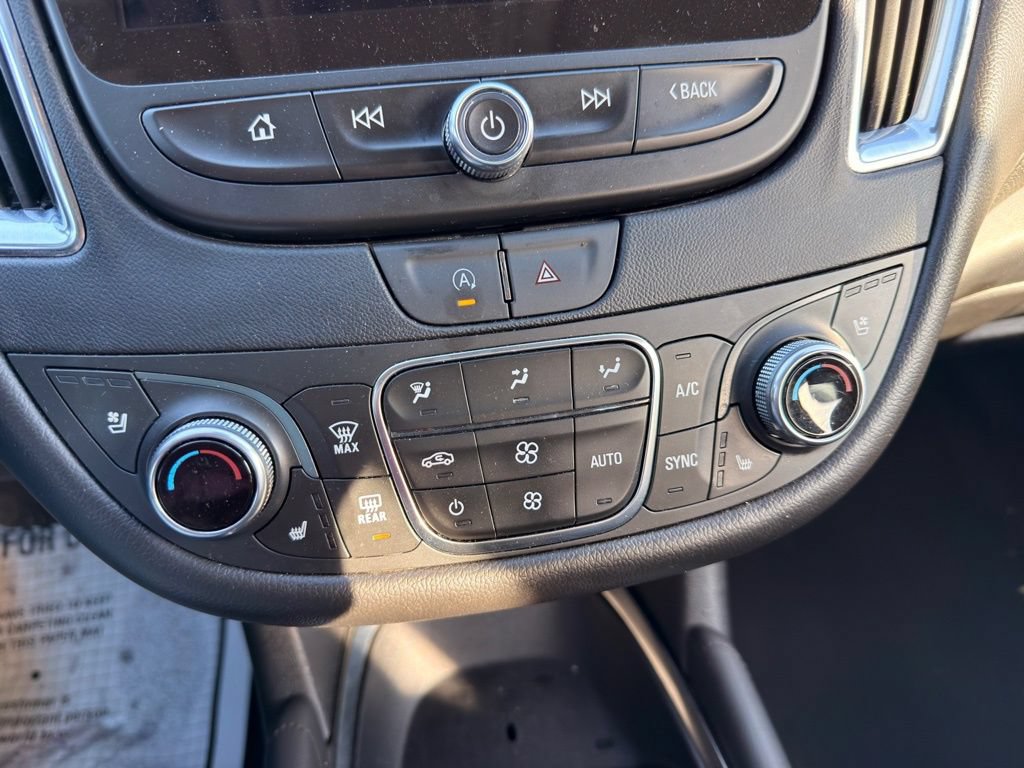 Used 2024 Chevrolet Malibu LT FWD video 3