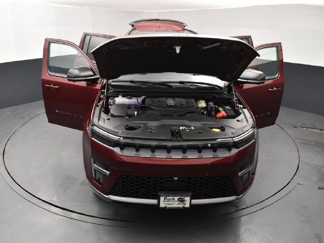 New 2026 Jeep Grand Wagoneer L Limited AWD/4WD image 26