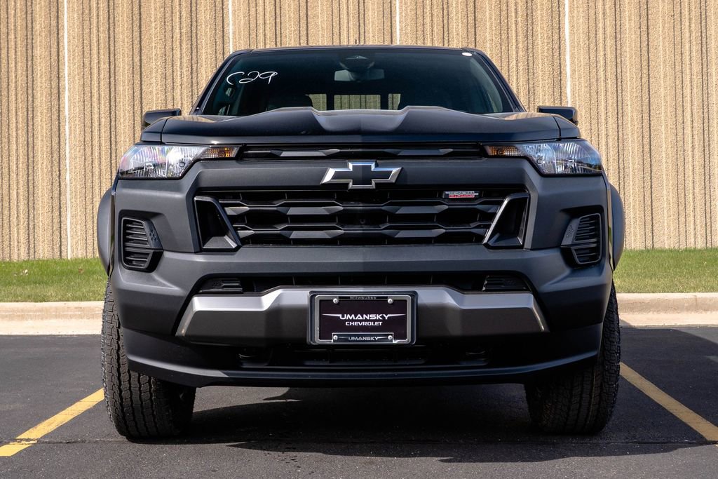 New 2026 Chevrolet Colorado Trail Boss AWD/4WD image 3