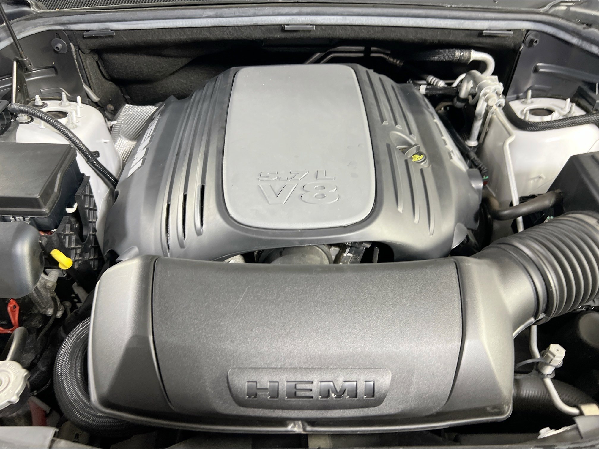 Used 2022 Dodge Durango R/T w/ Blacktop Package image 32