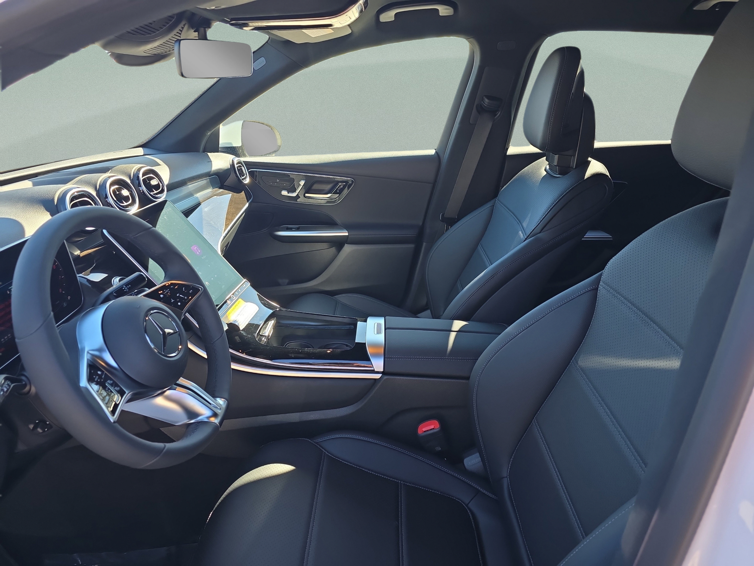 Certified 2026 Mercedes-Benz GLC 300 image 21