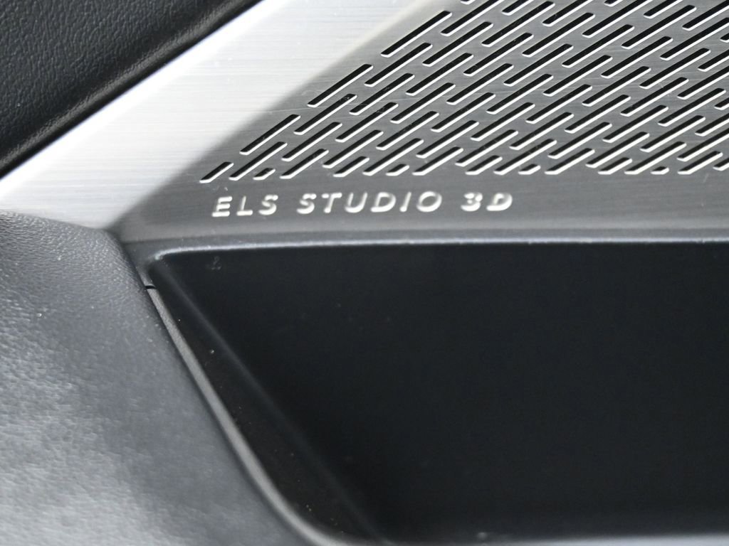 Used 2023 Acura MDX SH-AWD w/ Advance Package image 6