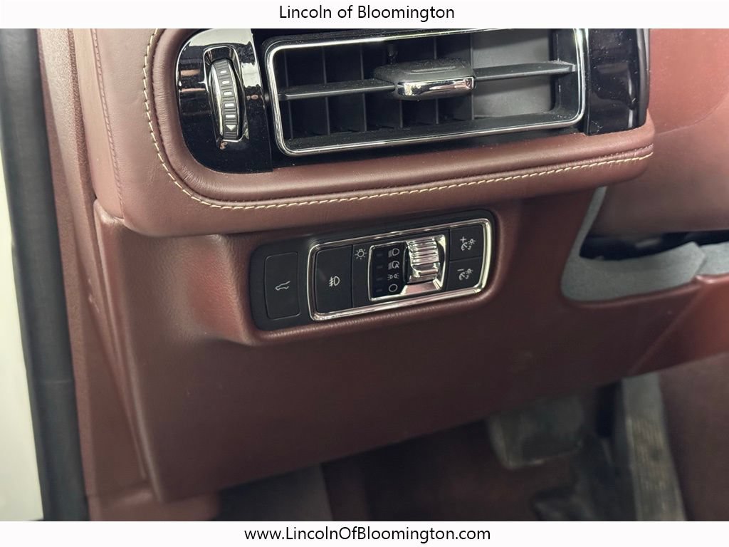 Certified 2023 Lincoln Aviator Black Label w/ Dynamic Handling Package AWD/4WD image 27