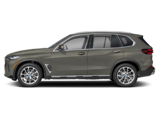 Used 2024 BMW X5 xDrive50e w/ M Sport Package image 3