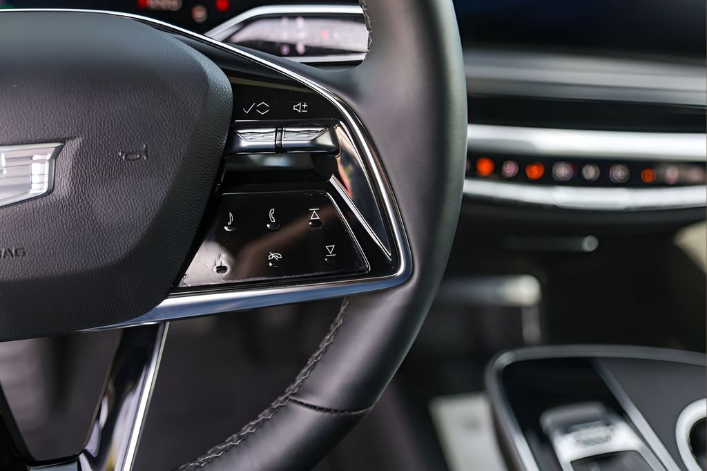 Certified 2024 Cadillac Lyriq Sport image 13