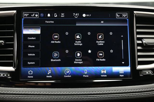 Certified 2022 Chrysler Pacifica Touring-L AWD/4WD image 41