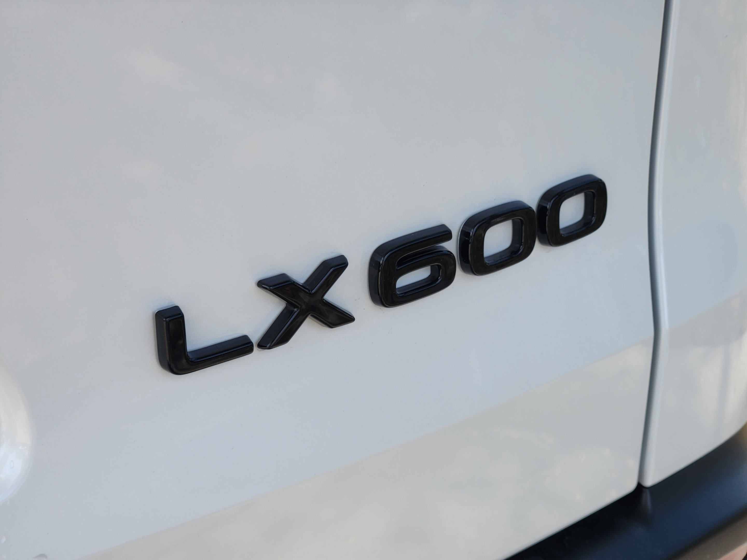 New 2026 Lexus LX 600 4WD w/ Appearance Package image 20