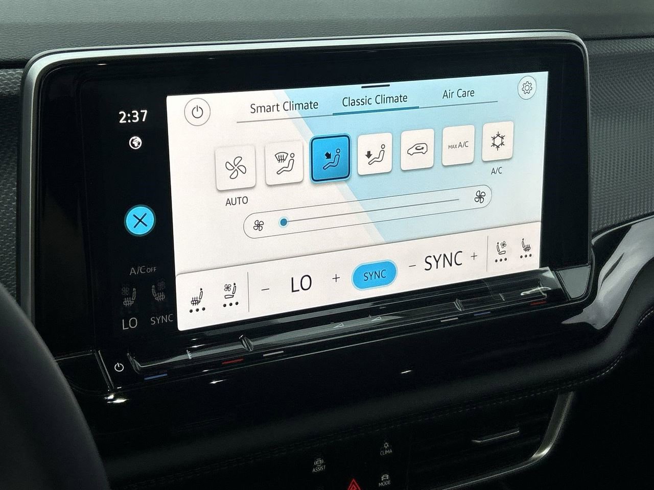 New 2026 Volkswagen Atlas Cross Sport SEL Premium R-Line image 23