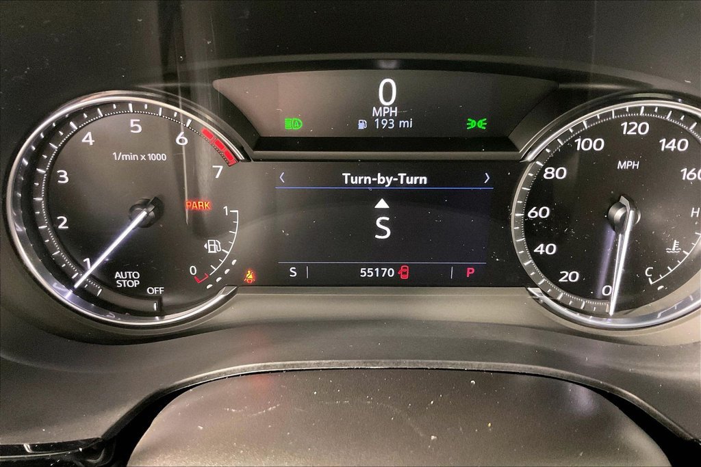 Certified 2022 Cadillac XT5 Luxury FWD image 12