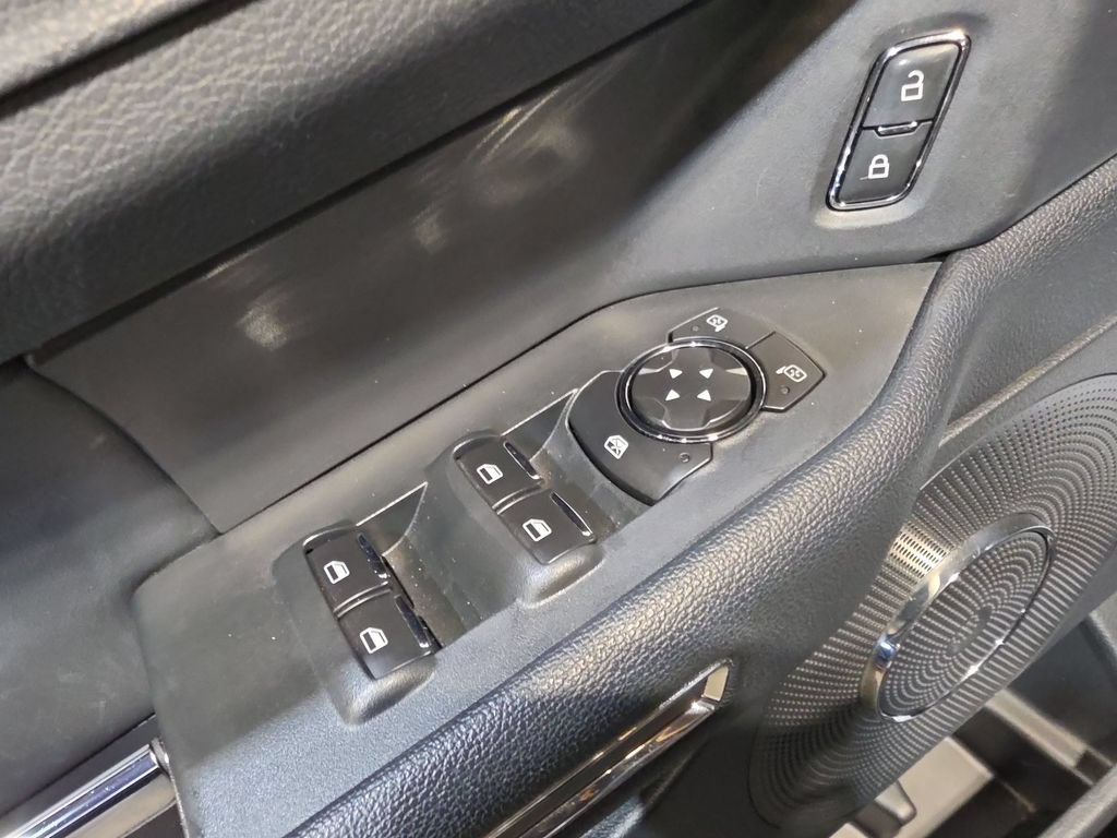 Used 2022 Ford Expedition Max XLT AWD/4WD image 15
