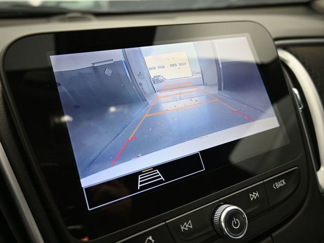 Used 2023 Chevrolet Malibu LT image 32