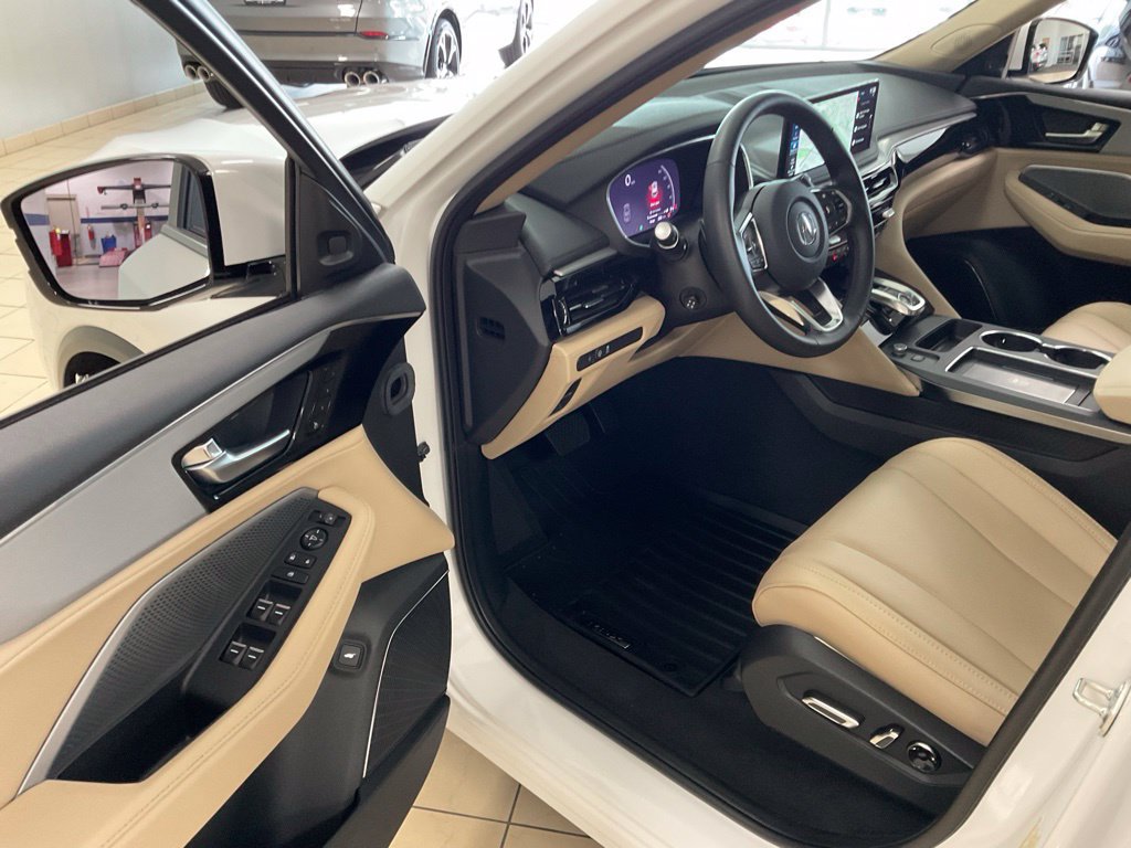 Certified 2026 Acura MDX SH-AWD image 10