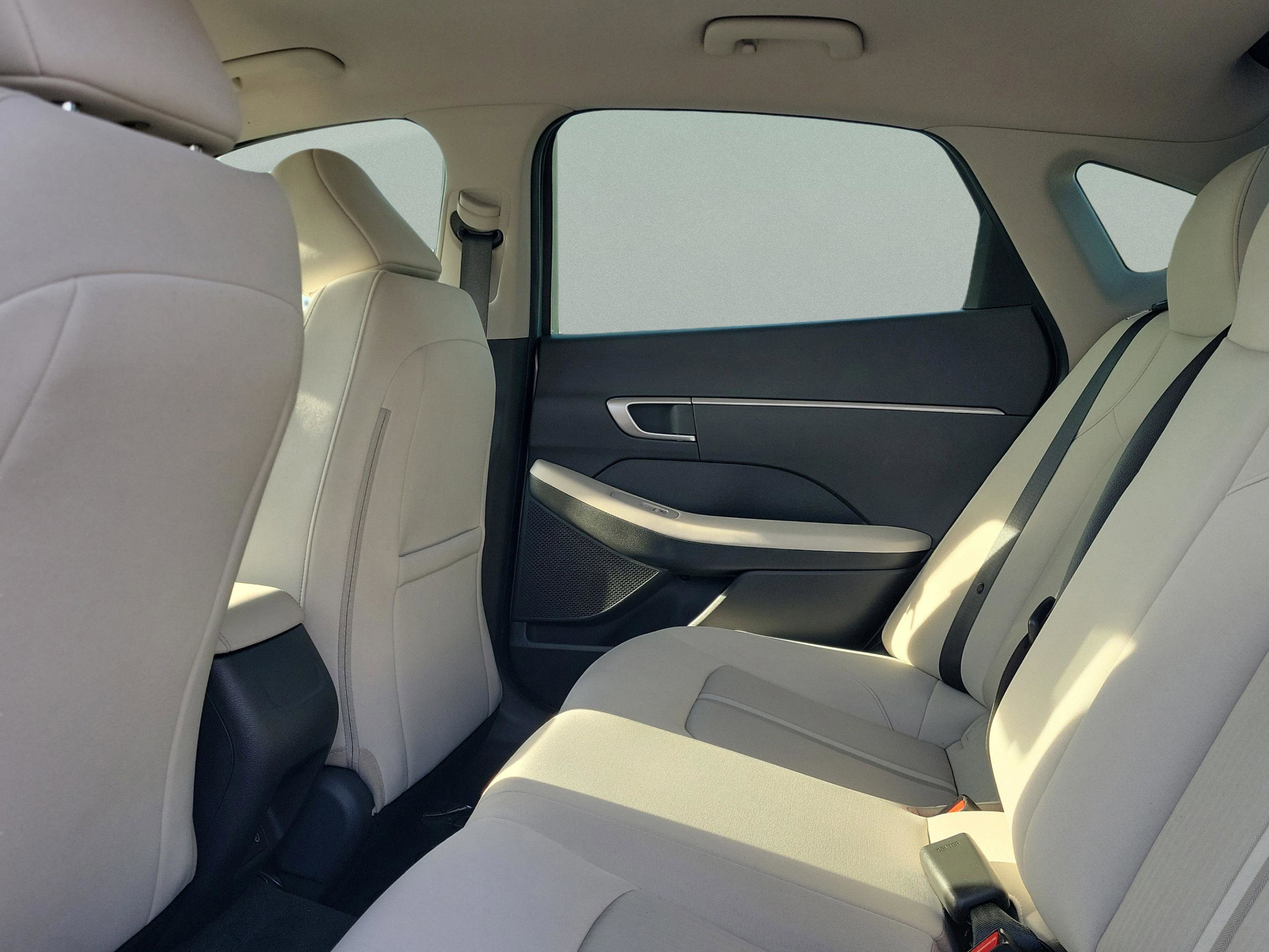 Used 2025 Hyundai Sonata SE image 5