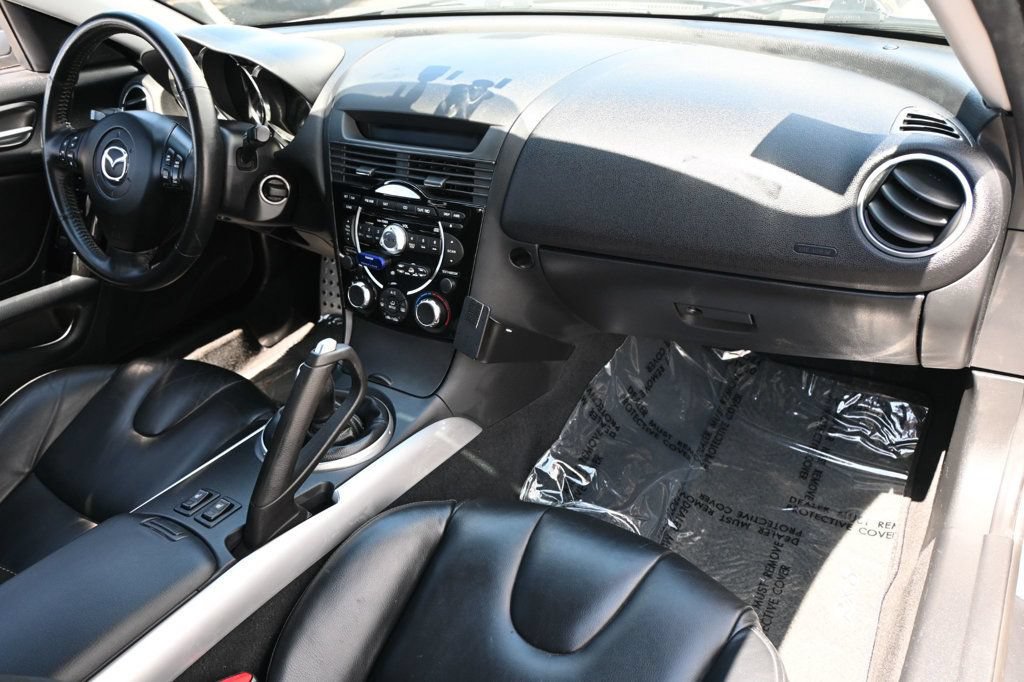 Used 2006 MAZDA RX-8 w/ Grand Touring Pkg RWD image 8
