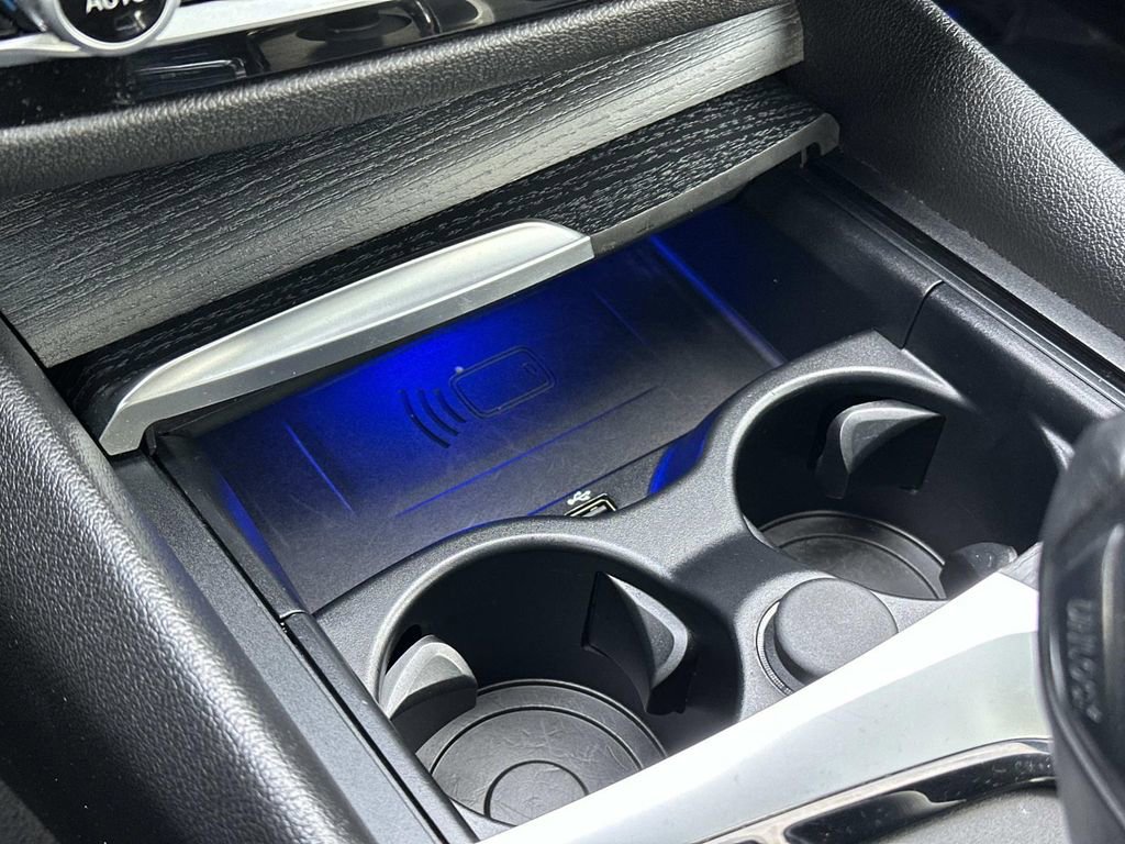 Used 2023 BMW 530i xDrive w/ Premium Package image 14