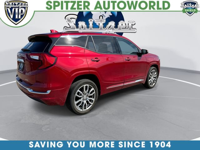 Used 2024 GMC Terrain Denali w/ LPO, Floor Liner Package AWD/4WD image 9
