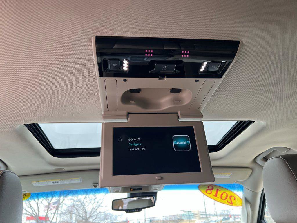 Used 2018 Chevrolet Suburban LT w/ LT Signature Package image 22