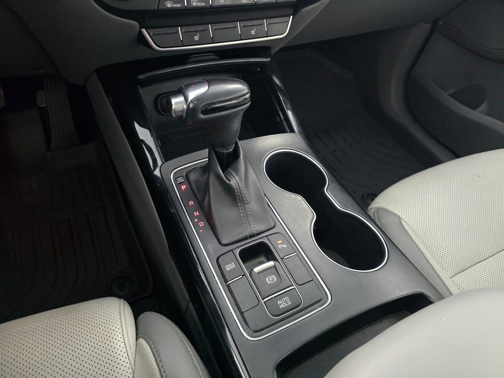 Used 2019 Kia Sorento SX FWD image 35