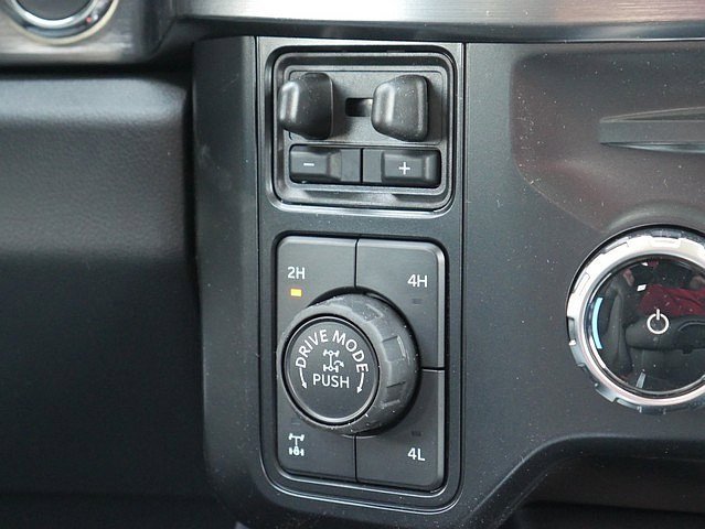 New 2025 Ford F350 Lariat w/ Lariat Ultimate Package image 23
