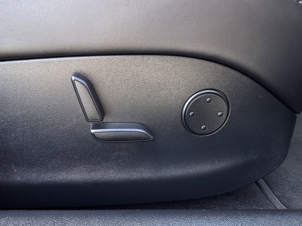 Used 2019 Tesla Model S Performance image 24