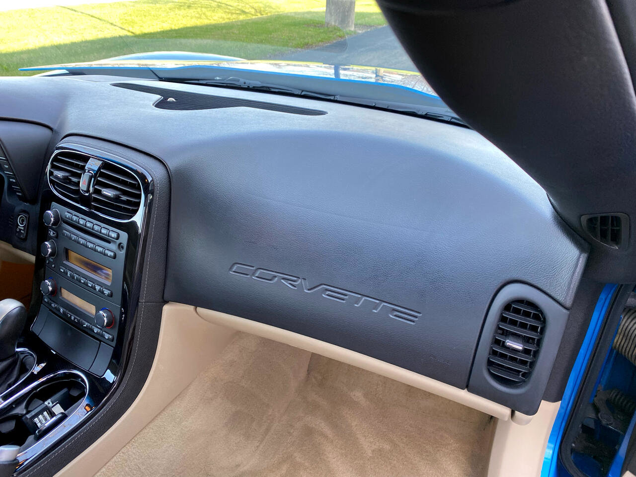 Used 2009 Chevrolet Corvette Convertible w/ Preferred Equipment Group image 38