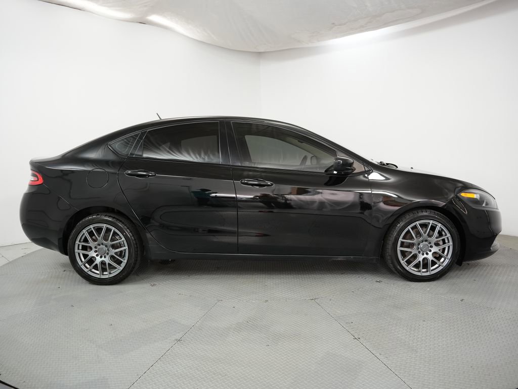 Used 2013 Dodge Dart SXT FWD image 5