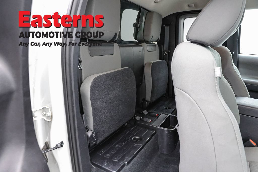 Used 2020 Toyota Tacoma SR w/ SR Convenience Package RWD image 21