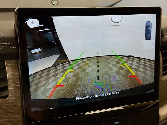 Used 2023 Ford Expedition Limited image 14