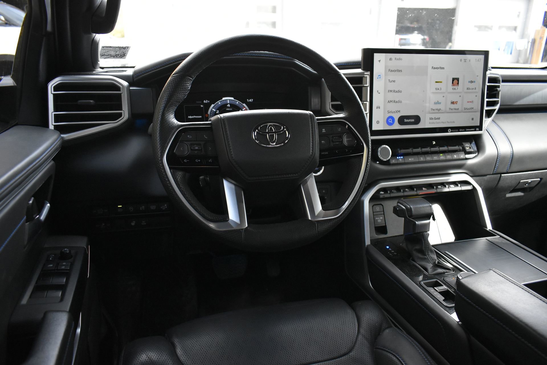 Used 2023 Toyota Tundra Platinum image 14