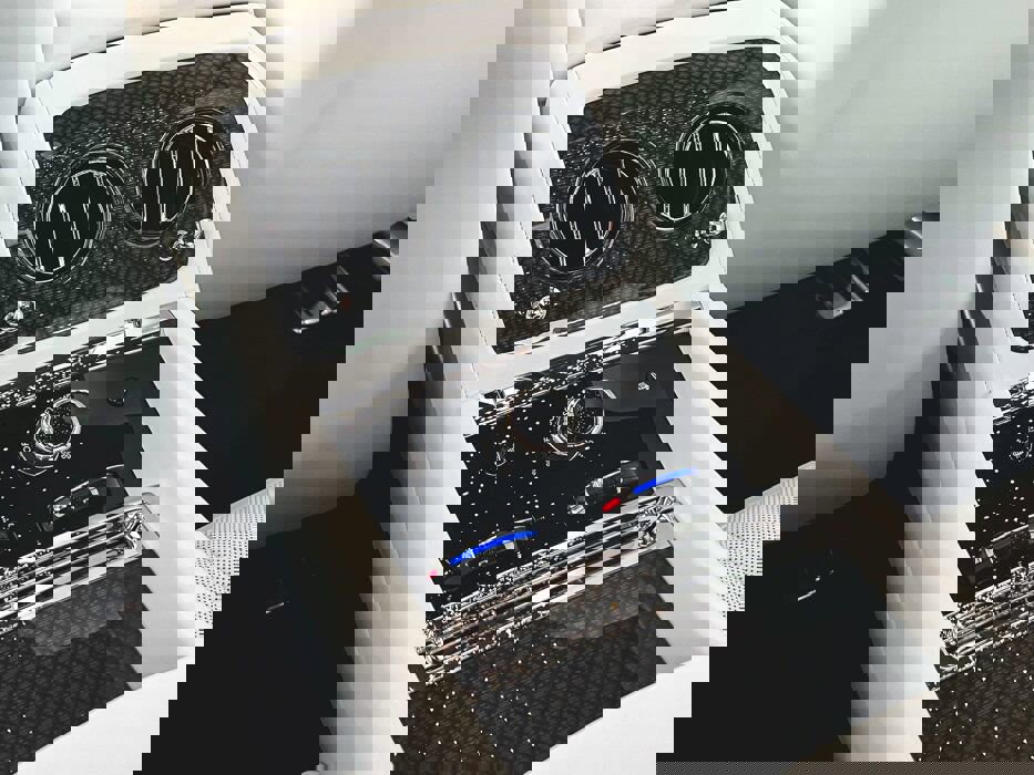 New 2025 Rolls-Royce Spectre Black Badge w/ Leather Finishing Pack image 38