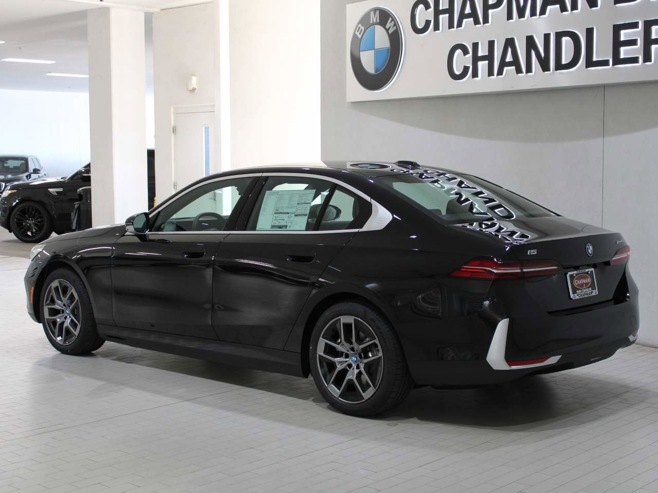 Used 2024 BMW i5 eDrive40i w/ Premium Package image 5