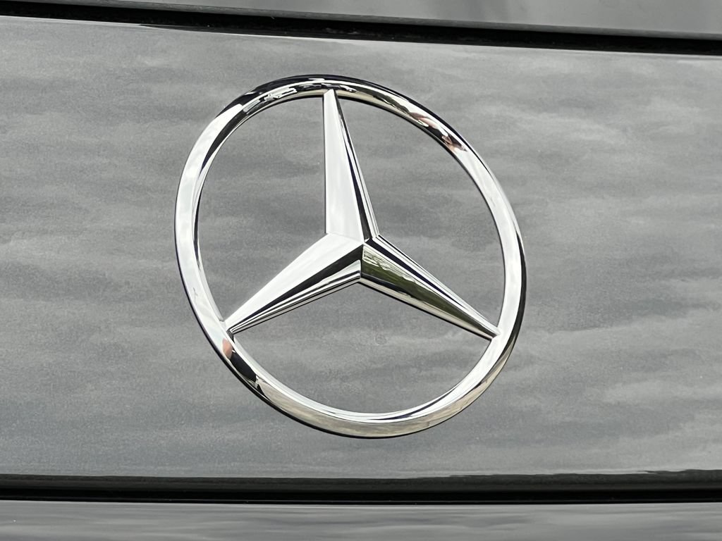 New 2027 Mercedes-Benz GLC 300 4MATIC image 37