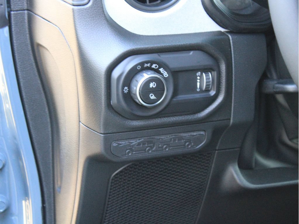 New 2026 Jeep Gladiator Mojave AWD/4WD image 14