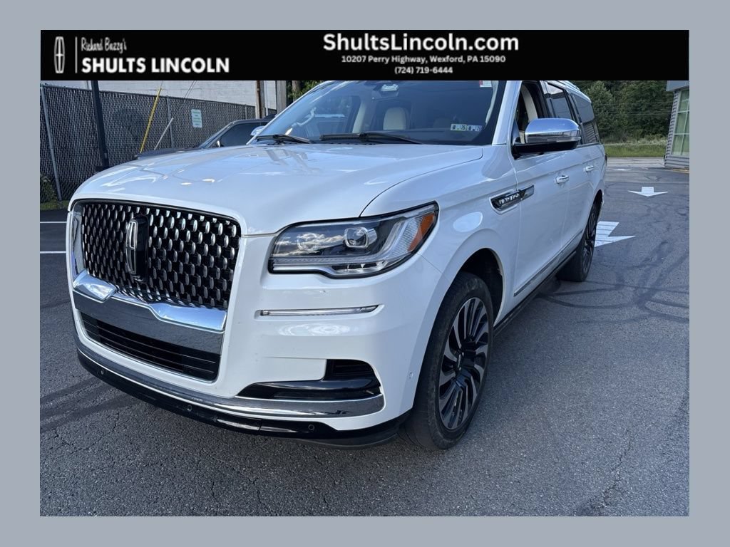 Certified 2023 Lincoln Navigator L Black Label AWD/4WD image 1