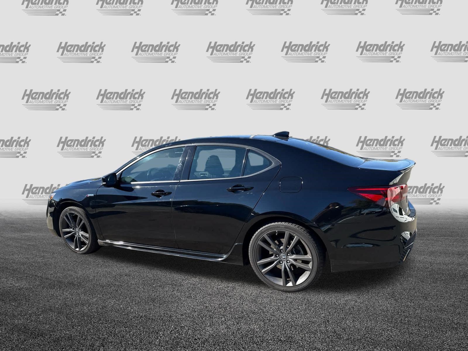 Used 2018 Acura TLX w/ Technology & A-SPEC Package FWD image 6