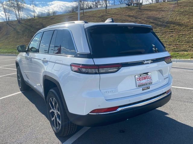 New 2025 Jeep Grand Cherokee Limited w/ Luxury Tech Group II image 5