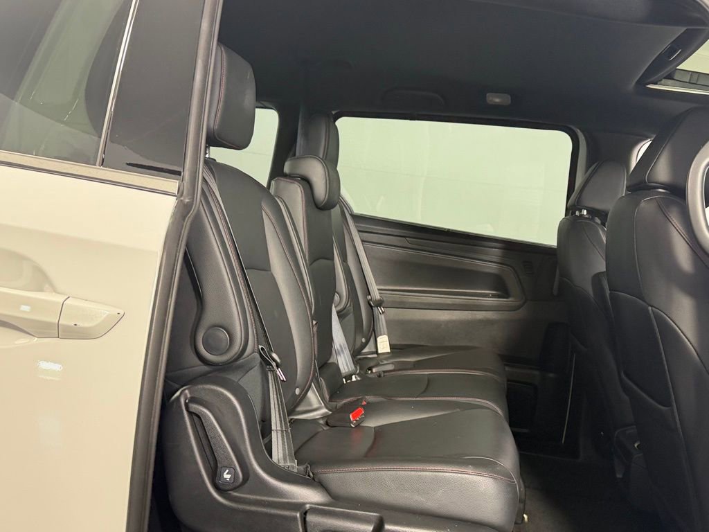 Used 2025 Honda Odyssey Sport-L image 28