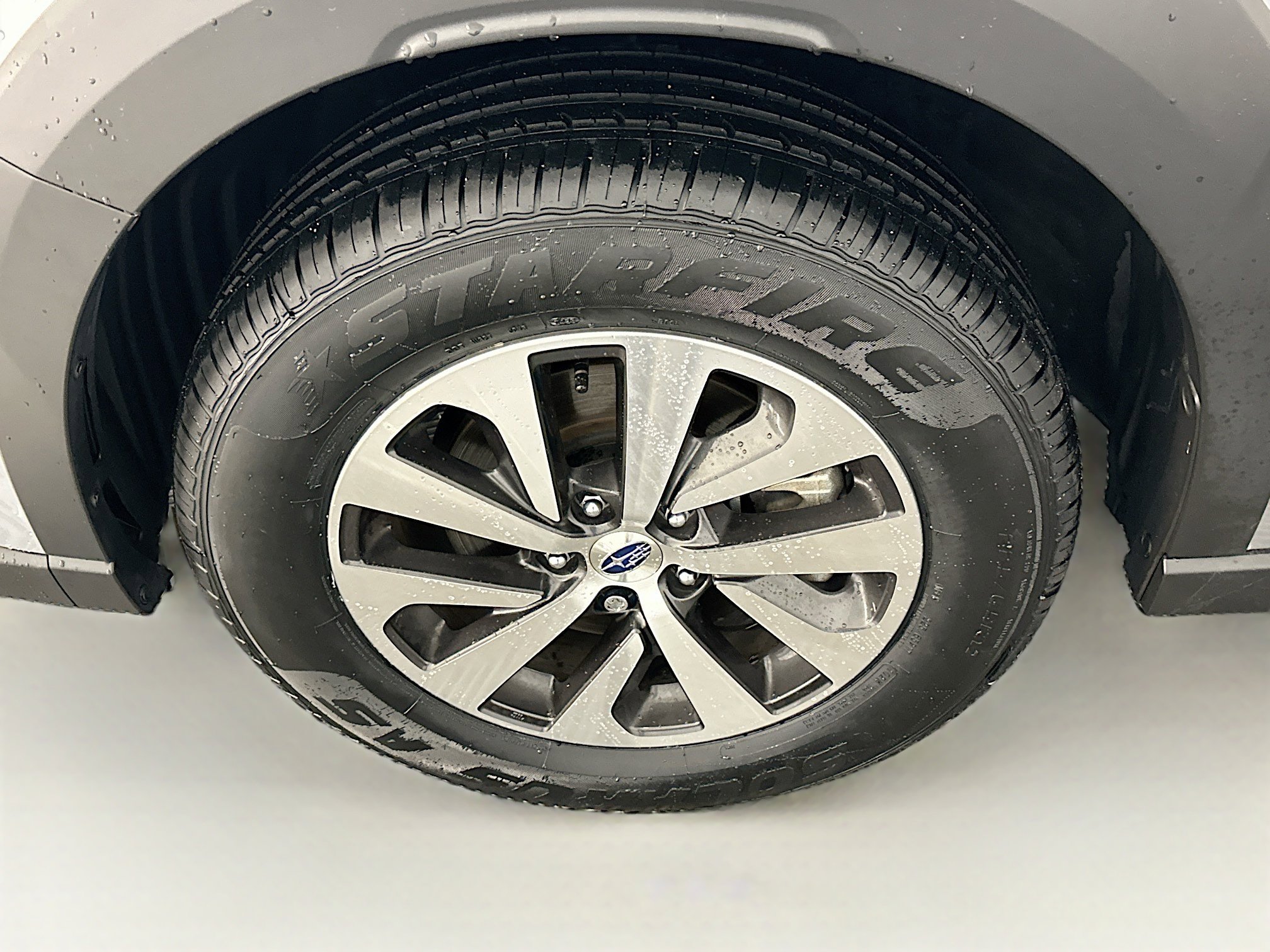 Used 2025 Subaru Outback Premium AWD/4WD image 11