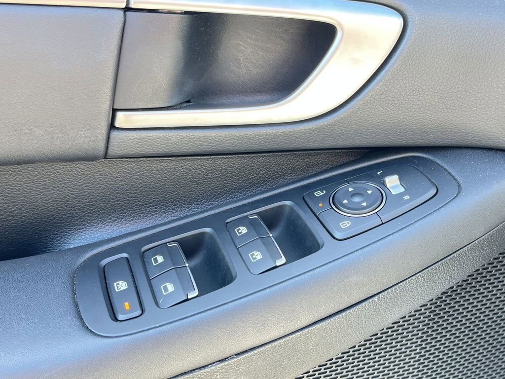 Used 2025 Hyundai Sonata SEL image 11