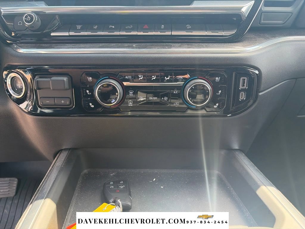 Used 2025 Chevrolet Silverado 2500 LTZ w/ LTZ Plus Package AWD/4WD image 18