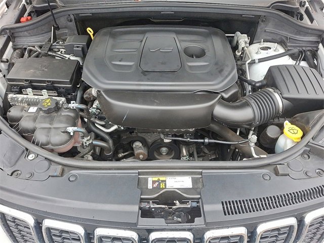 Used 2021 Jeep Grand Cherokee Laredo X image 27